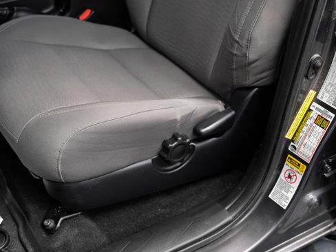 Used 2017 Toyota Tacoma SR5 image 27