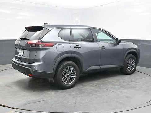 Used 2024 Nissan Rogue S AWD/4WD image 7