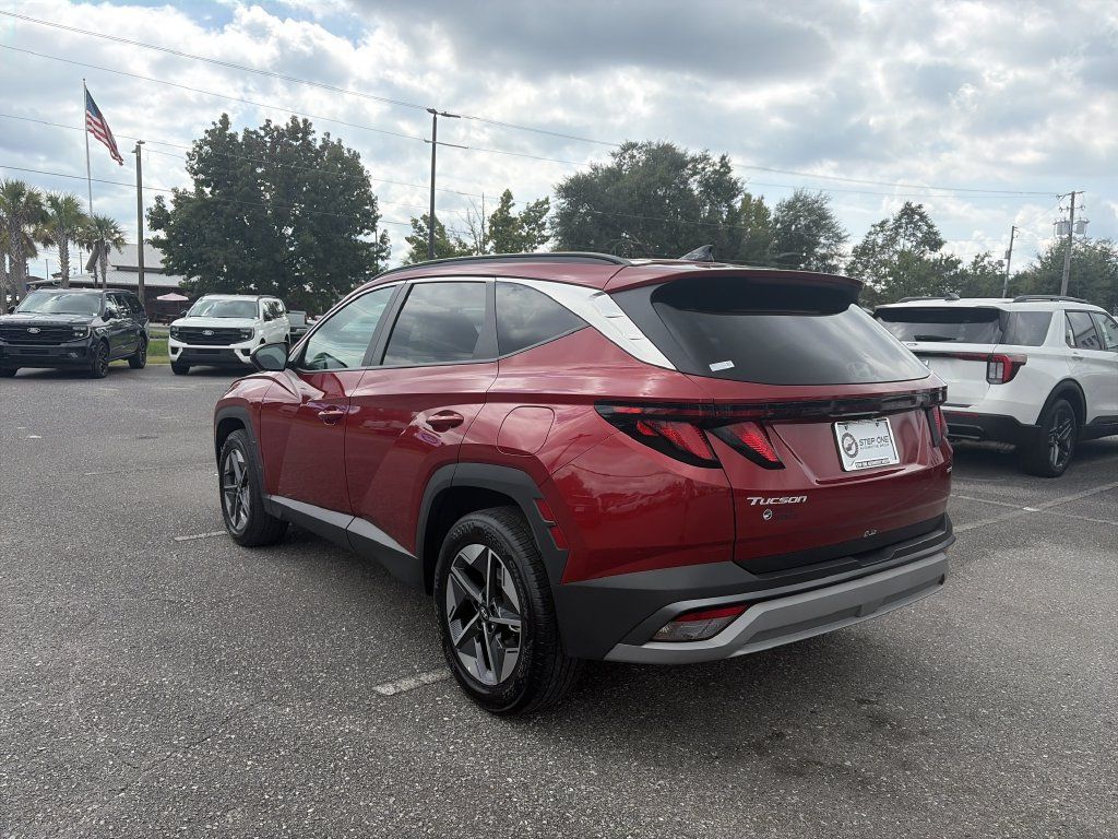 Used 2025 Hyundai Tucson SEL AWD/4WD image 5