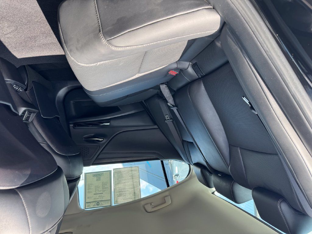 Used 2024 Lexus ES 350 w/ Premium Package FWD image 14