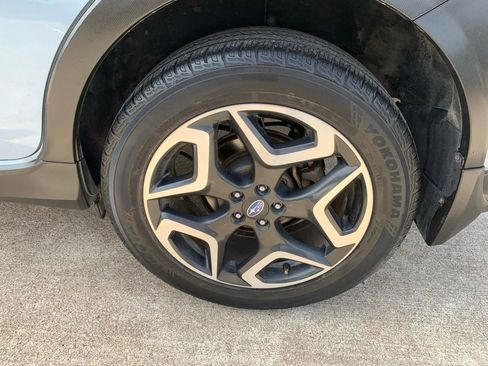 Used 2019 Subaru Crosstrek 2.0i Limited w/ Moonroof Package AWD/4WD image 24