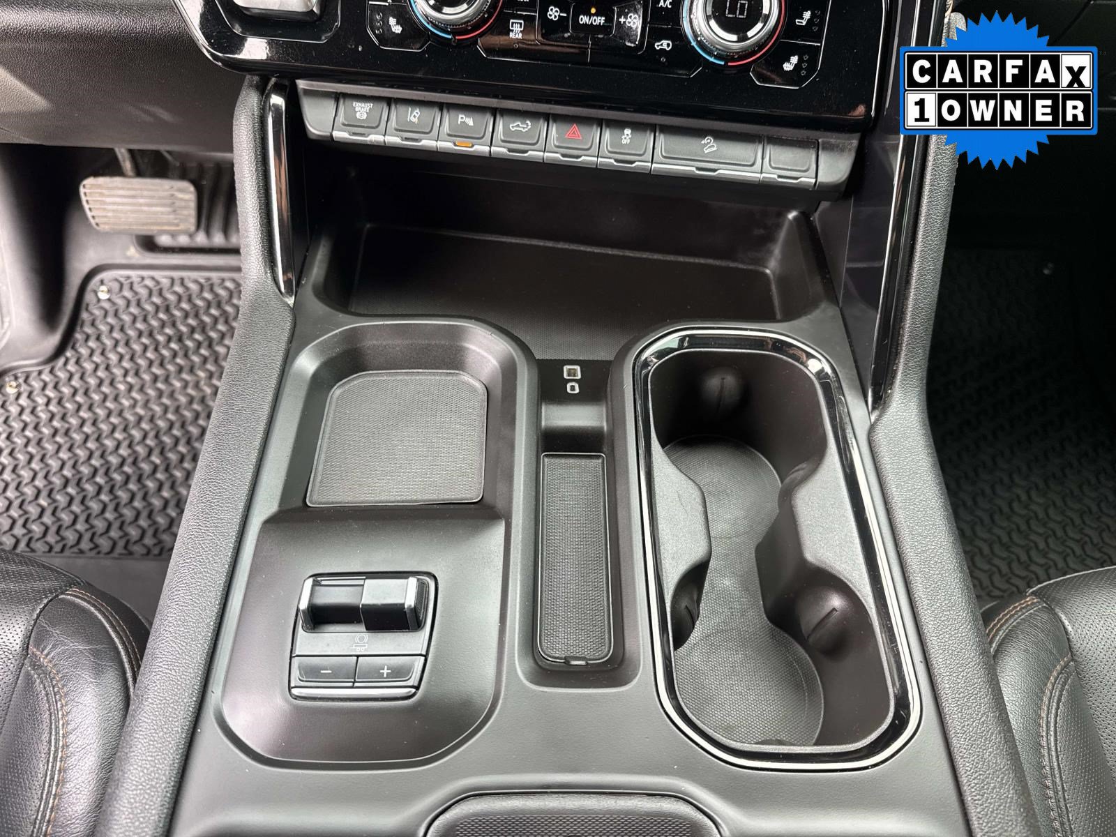 Used 2024 GMC Sierra 2500 AT4 w/ AT4 Premium Plus Package AWD/4WD image 34