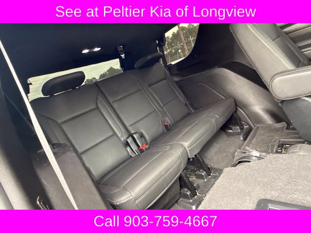Used 2023 Chevrolet Tahoe Z71 w/ Luxury Package AWD/4WD image 14