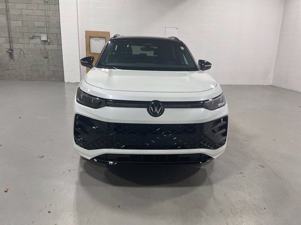 New 2026 Volkswagen Tiguan SE R-Line AWD/4WD image 7