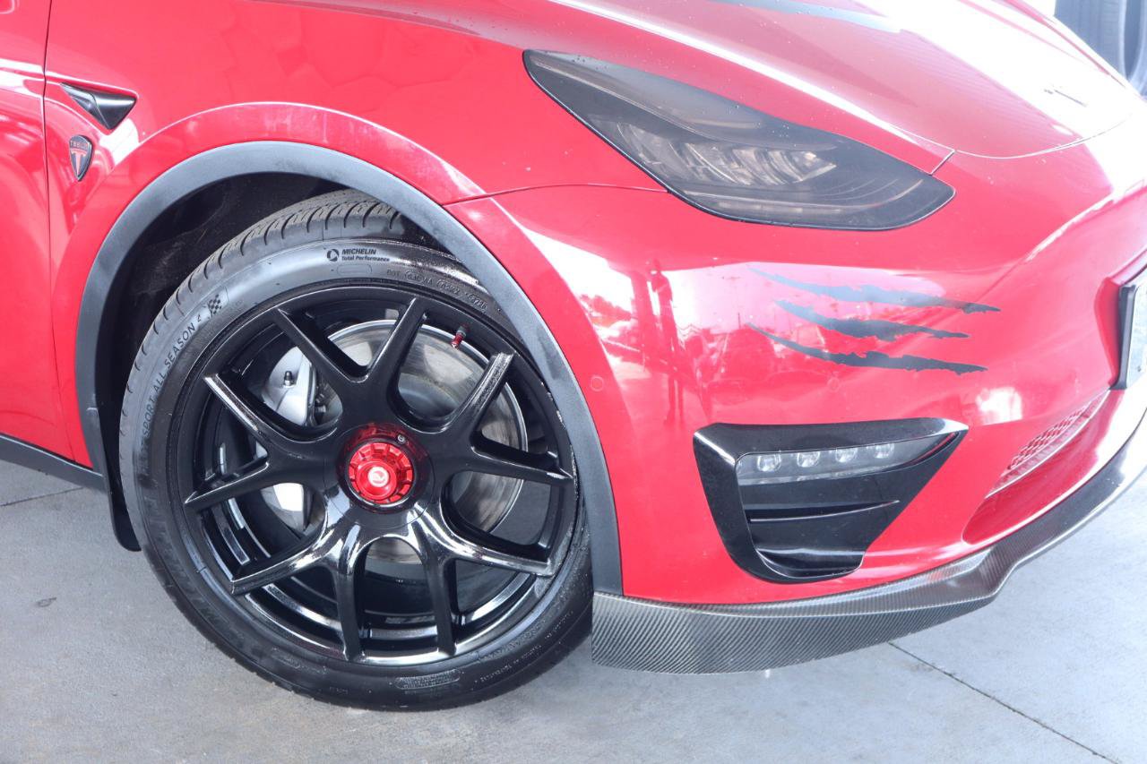 Used 2022 Tesla Model Y Long Range AWD/4WD image 4