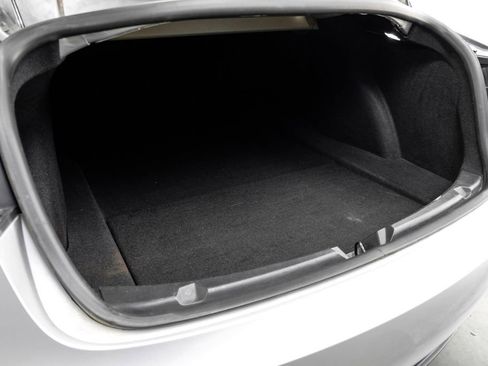 Used 2018 Tesla Model 3 Mid Range image 56