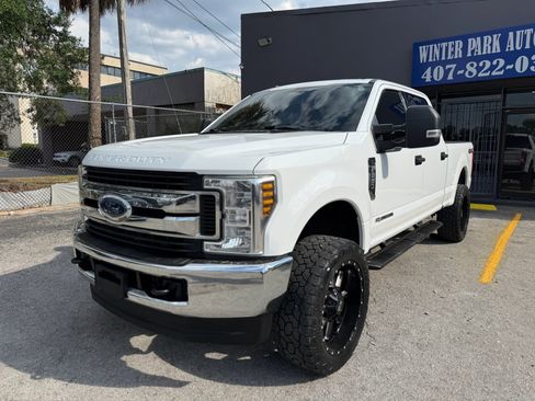 Used 2019 Ford F250 XLT image 1
