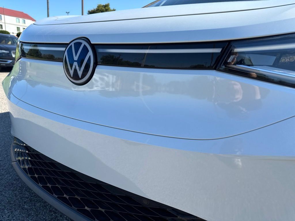 Used 2023 Volkswagen ID.4 Pro S RWD image 10