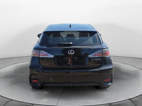 Used 2016 Lexus CT 200h w/ Navigation Package FWD image 4