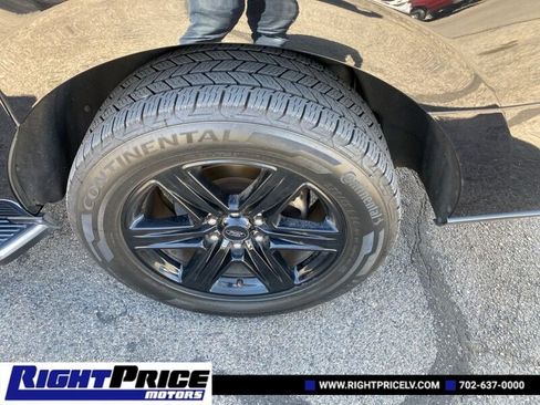 Used 2021 Ford Expedition Max XLT image 27