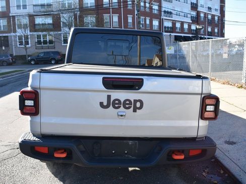 Used 2022 Jeep Gladiator Mojave w/ LED Lighting Group image 7
