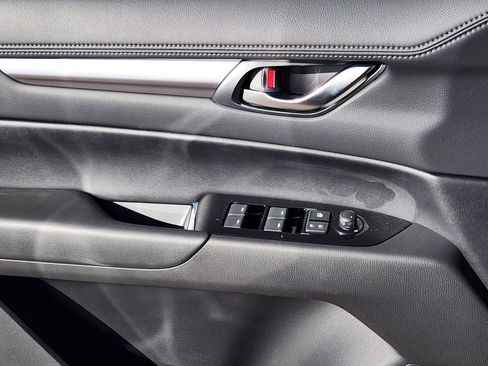 New 2025 MAZDA CX-5 AWD 2.5 S w/ Preferred Package image 13