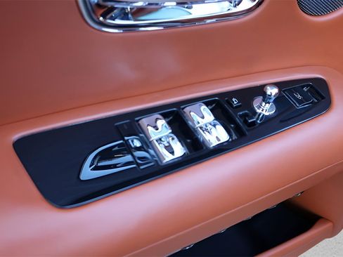 Certified 2021 Rolls-Royce Ghost image 13