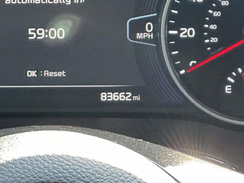 Used 2021 Kia Seltos SX image 24