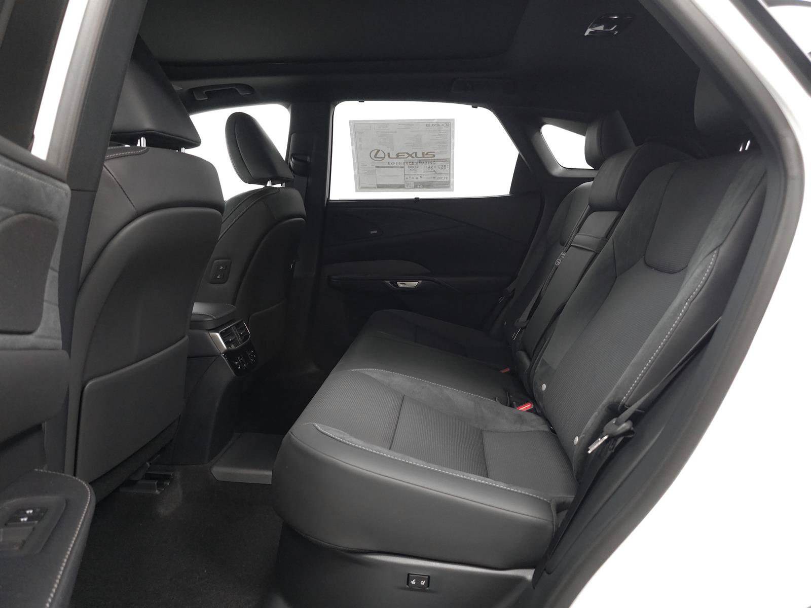 New 2026 Lexus RX 450h AWD w/ Convenience Package image 7