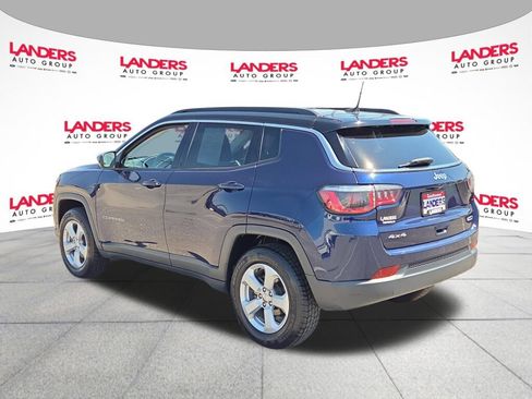 Used 2019 Jeep Compass Latitude w/ Cold Weather Group AWD/4WD image 5