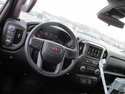 New 2026 GMC Sierra 1500 Pro w/ Pro Value Package image 17