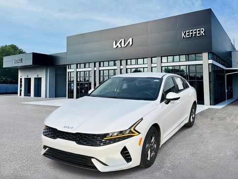 Certified 2023 Kia K5 LXS image 1