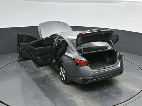 Used 2025 Nissan Altima 2.5 S image 50