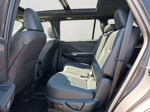 Used 2025 Lexus TX 350 AWD image 8