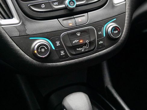 Used 2024 Chevrolet Malibu RS image 29