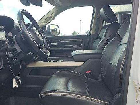 Used 2020 RAM 3500 Laramie AWD/4WD image 5