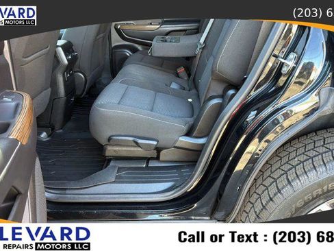 Used 2021 GMC Acadia SLE w/ Driver Convenience Package image 29