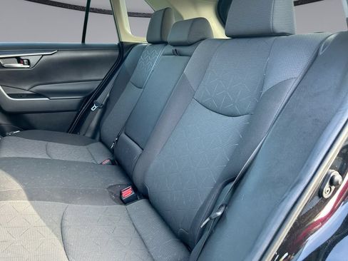 Used 2024 Toyota RAV4 AWD Hybrid image 28
