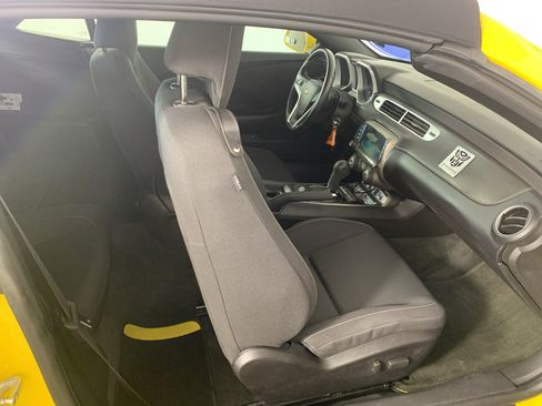 Used 2014 Chevrolet Camaro LT RWD image 35