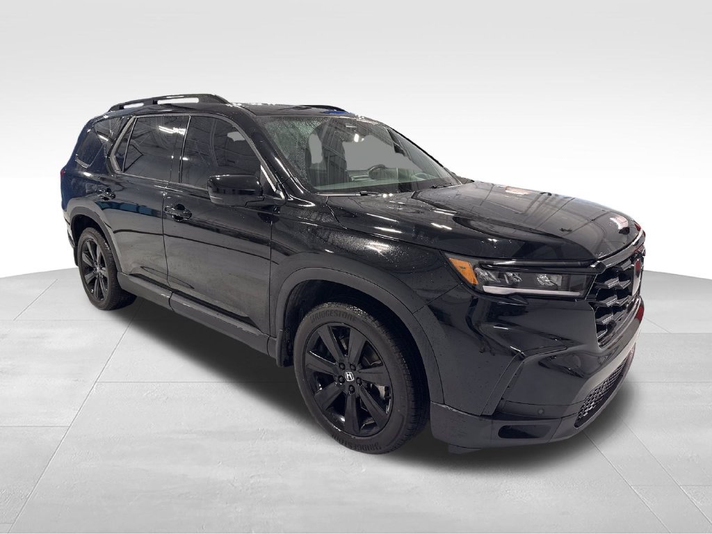 Used 2025 Honda Pilot Black Edition image 55