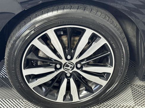 Used 2019 Honda Fit EX image 10