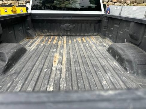 Used 2022 Chevrolet Silverado 3500 LT w/ Convenience Package AWD/4WD image 6