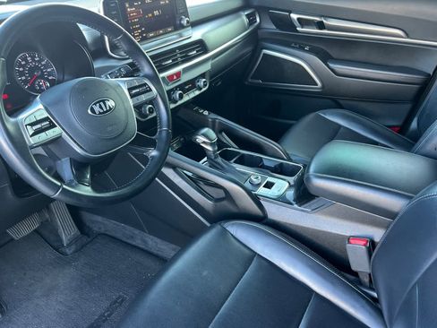 Used 2020 Kia Telluride S image 12