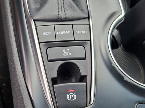 Used 2018 Toyota Camry XSE w/ Driver Assist Package FWD image 21