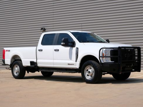 Used 2024 Ford F350 XL w/ FX4 Off-Road Package AWD/4WD image 1