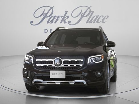 Certified 2020 Mercedes-Benz GLB 250 image 37