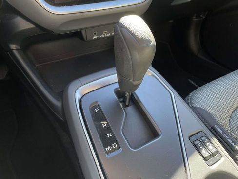 Used 2024 Subaru Crosstrek 2.0i Premium image 19