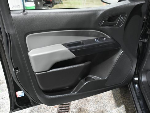 Used 2019 Chevrolet Colorado W/T w/ WT Convenience Package image 10