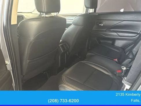 Used 2020 Mitsubishi Outlander SEL AWD/4WD image 32
