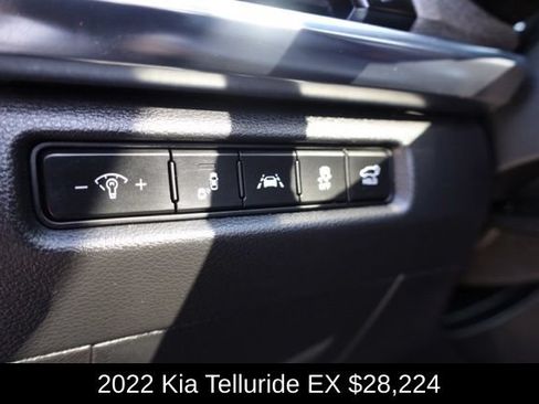 Used 2022 Kia Telluride EX w/ EX Premium Package FWD image 17