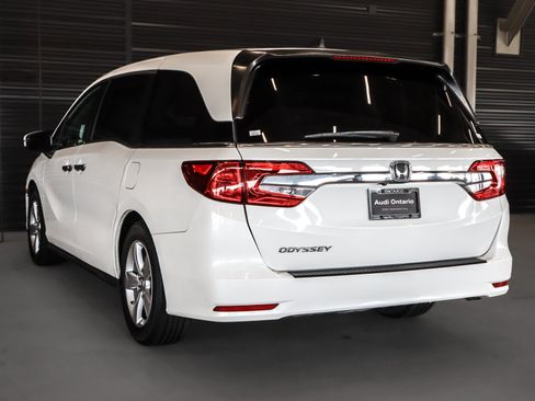 Used 2020 Honda Odyssey EX-L image 2