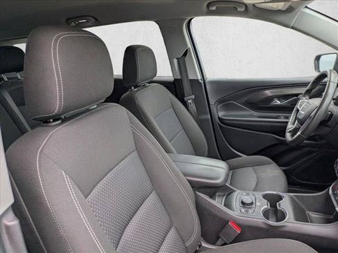 Used 2022 GMC Terrain SLE w/ Driver Convenience Package FWD image 12