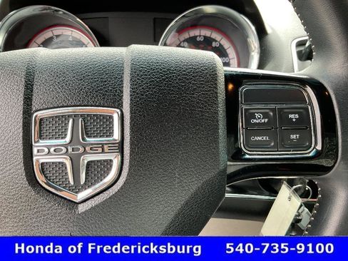 Used 2017 Dodge Grand Caravan SXT FWD image 34