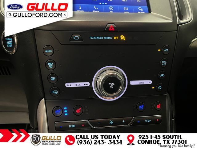 Used 2020 Ford Edge Titanium w/ Equipment Group 301A FWD image 30
