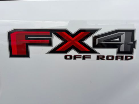 Used 2020 Ford F250 XL w/ Power Equipment Group AWD/4WD image 20