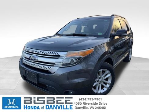 Used 2015 Ford Explorer XLT w/ Equipment Group 202B image 1