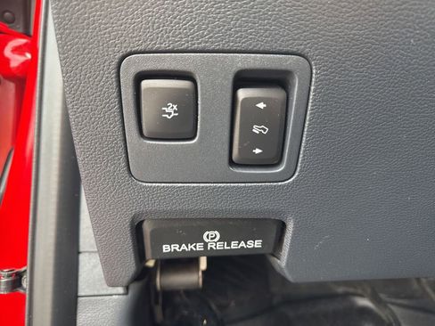 Used 2022 Ford F250 Lariat w/ Tremor Off-Road Package image 63