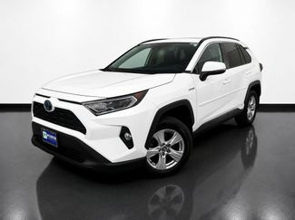 Used 2021 Toyota RAV4 XLE AWD/4WD video 1