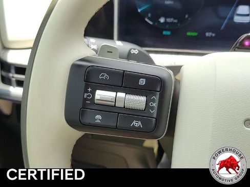 Used 2025 Hyundai Santa Fe Calligraphy FWD image 32