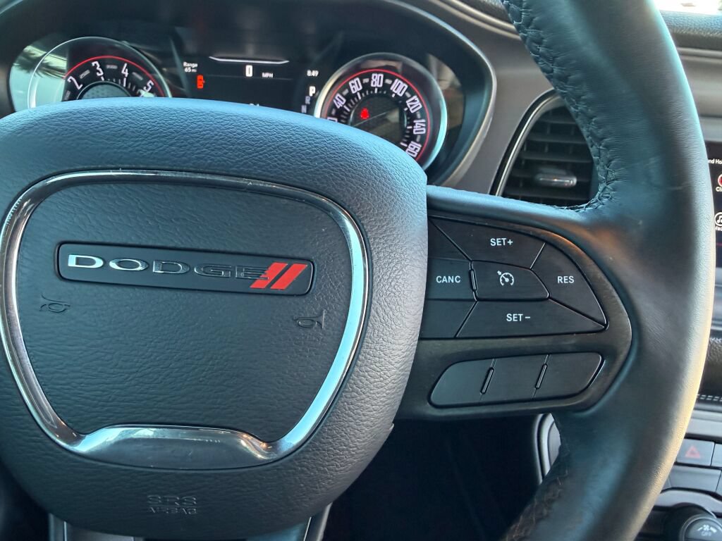 Used 2023 Dodge Challenger SXT RWD image 18